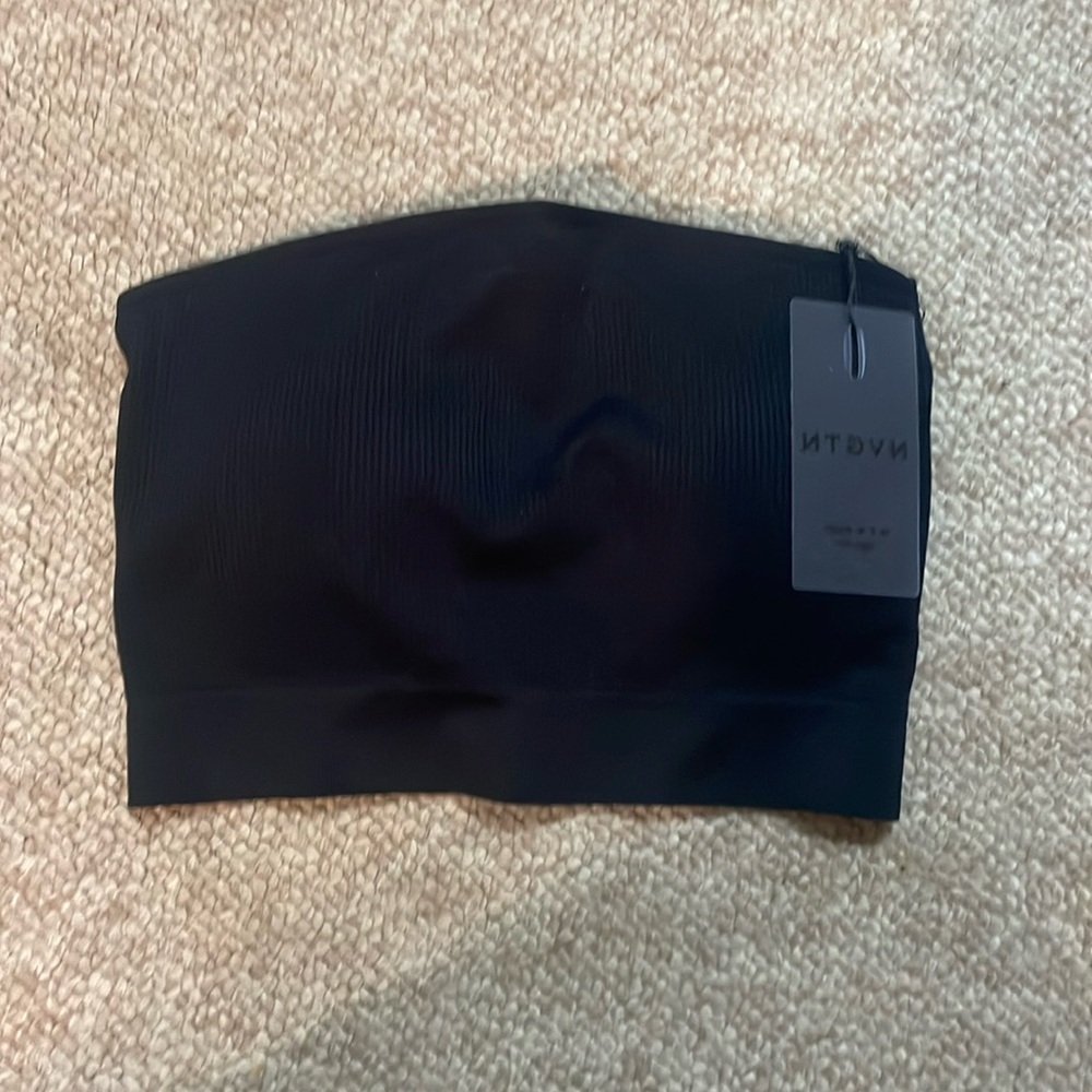 NVGTN - Black Conquer Ribbed Seamless Bandeau Bra. 
NWT 
NEVER WORN 
SIZE- M